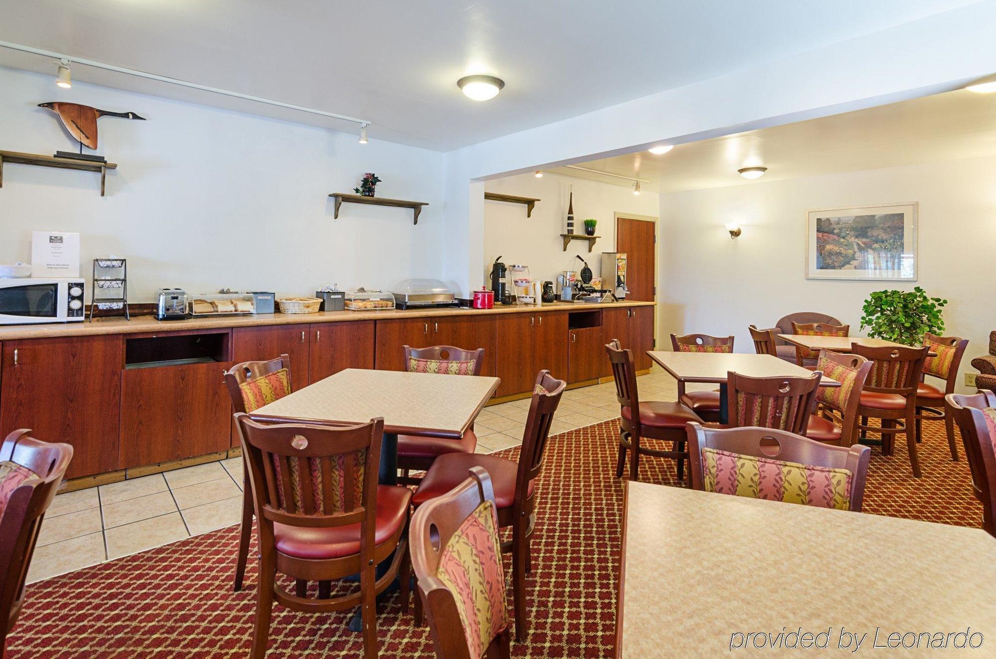 Econo Lodge Inn & Suites Джонсон-Сіті Екстер'єр фото