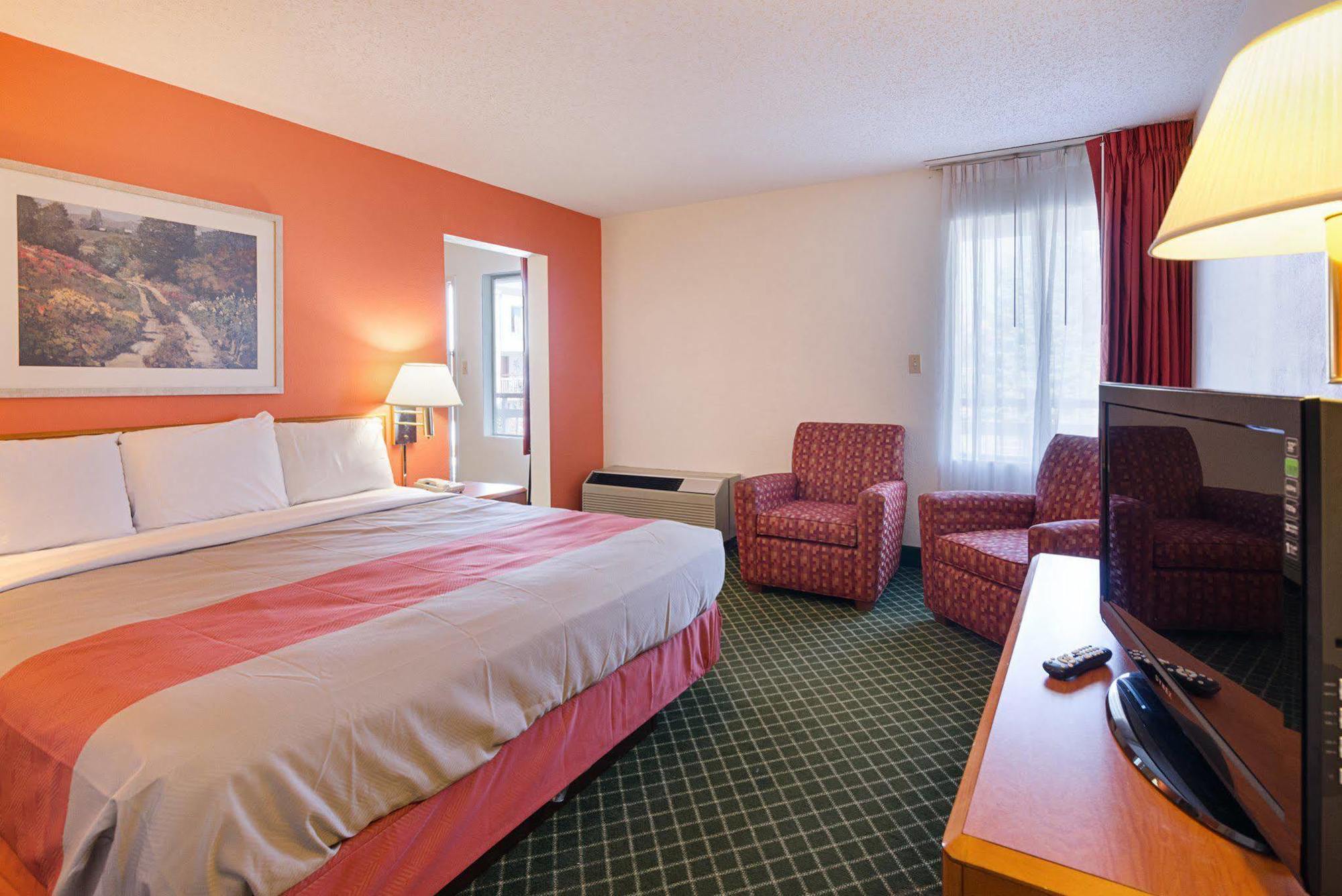 Econo Lodge Inn & Suites Джонсон-Сіті Екстер'єр фото